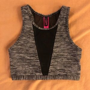 $5 SALE! *Like New* Sports Bra Top with Mesh
